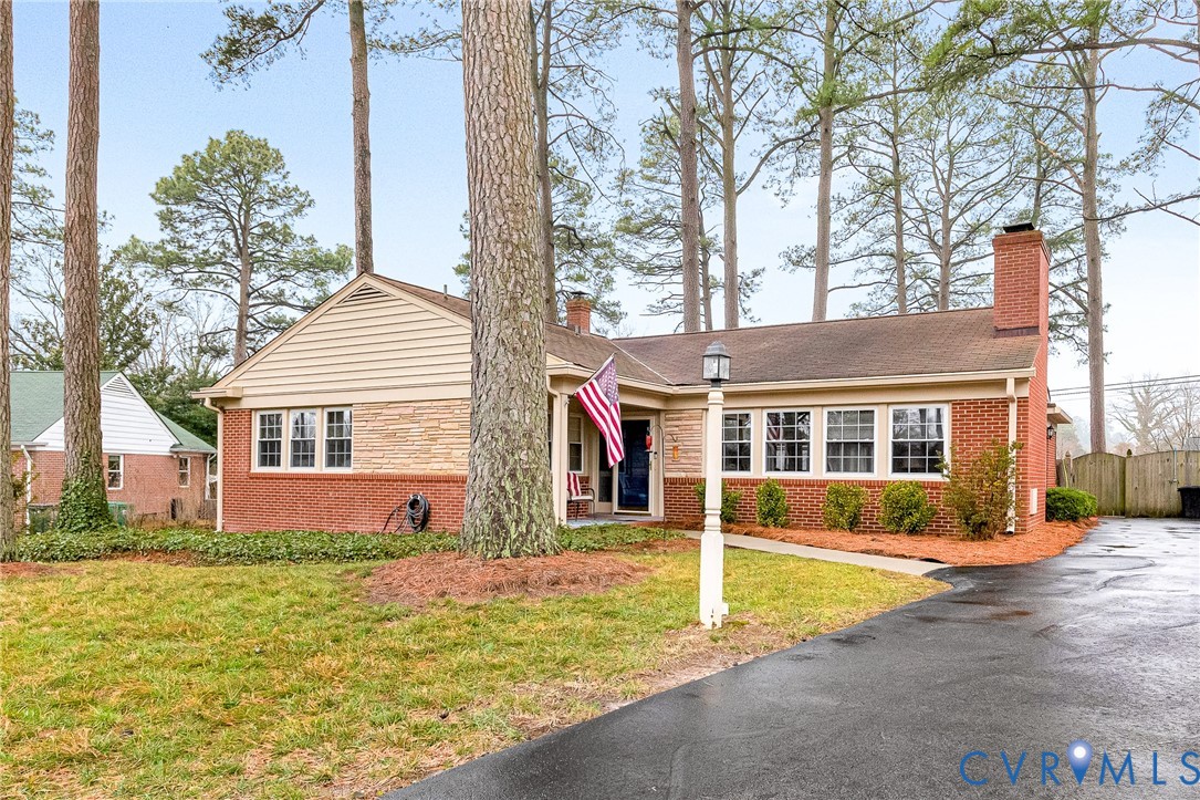 6312 Fredonia Road Richmond, VA 23227 - Photo 1 of 43 Gallery Image 1