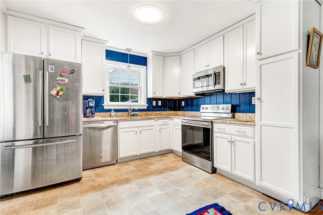 6312 Fredonia Road Richmond, VA 23227 - Photo 7 of 43 Gallery Image 7