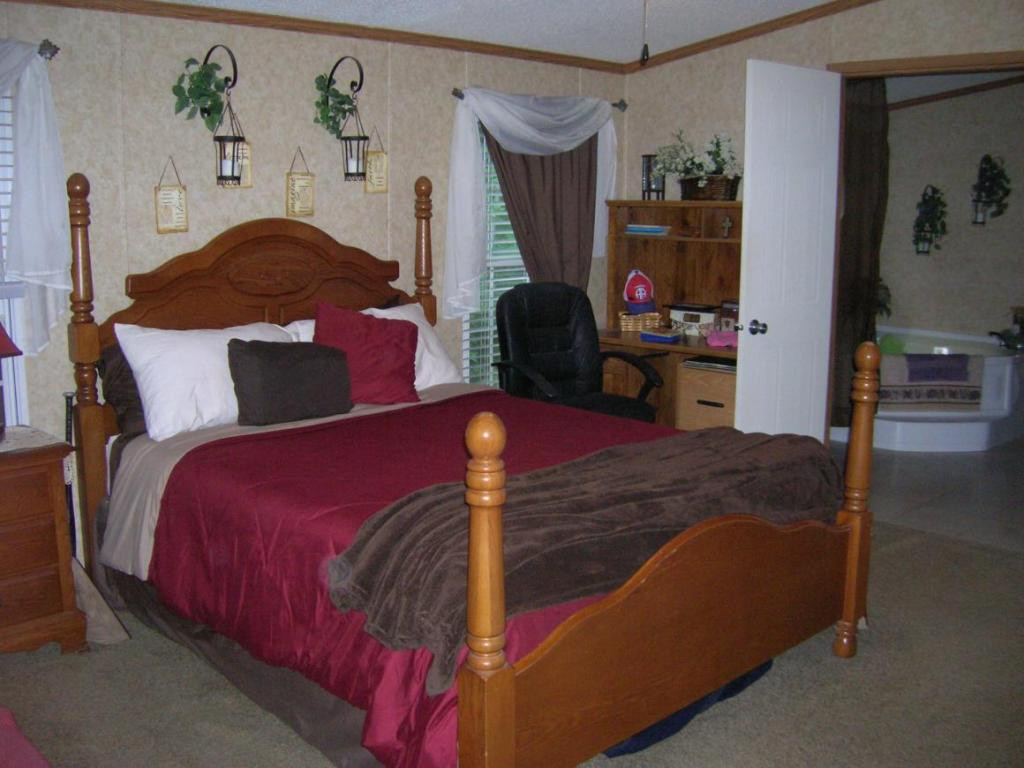 391 Pinhook Road Rogersville, TN 37857 - Photo 10 of 25 Master Bedroom