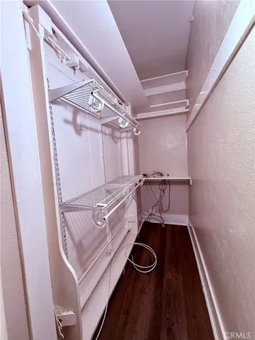 a view of utility room