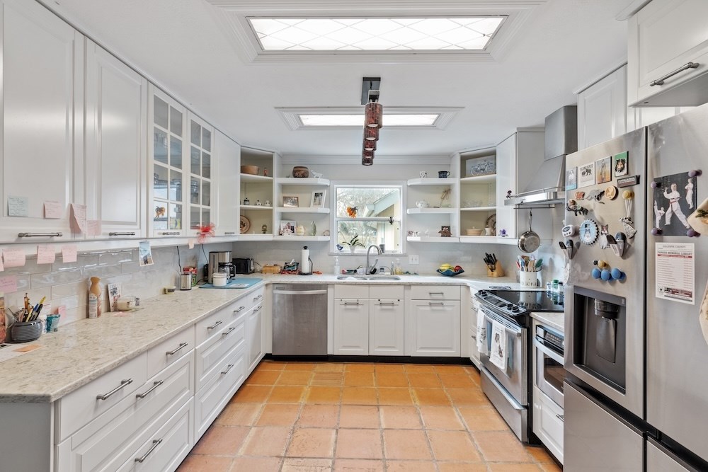 33 Oak Haven Road Fredericksburg, TX 78624 - Photo 17 of 54