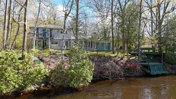 $475,000 | 620 West Court, Mount Pleasant, MI 48858