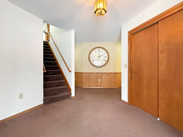 $299,900 | N1417 Oak Park Drive, Menominee, MI 49858