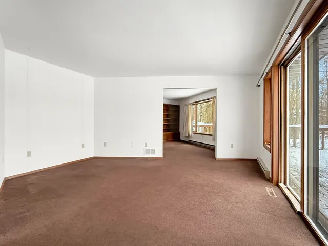 $299,900 | N1417 Oak Park Drive, Menominee, MI 49858