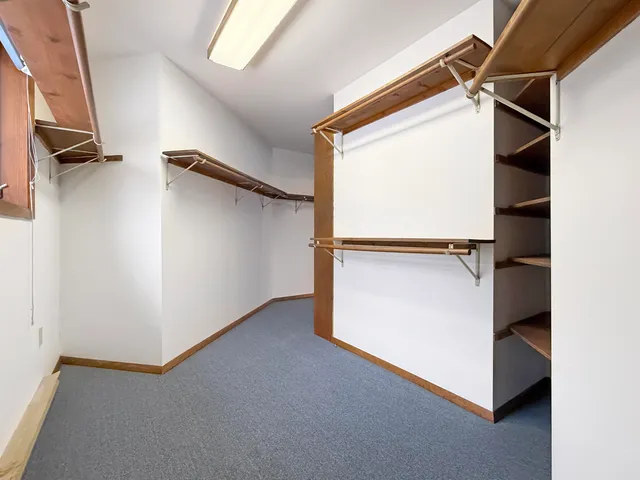 $299,900 | N1417 Oak Park Drive, Menominee, MI 49858