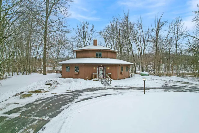 $289,900 | N1417 Oak Park Drive, Menominee, MI 49858
