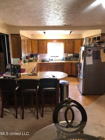 $240,000 | 213 Harbor Lane, Brandon, MS 39047