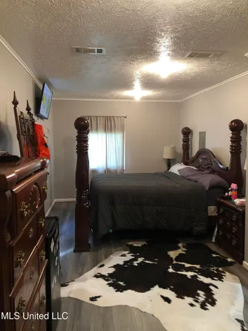 $240,000 | 213 Harbor Lane, Brandon, MS 39047