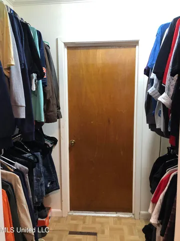 $240,000 | 213 Harbor Lane, Brandon, MS 39047