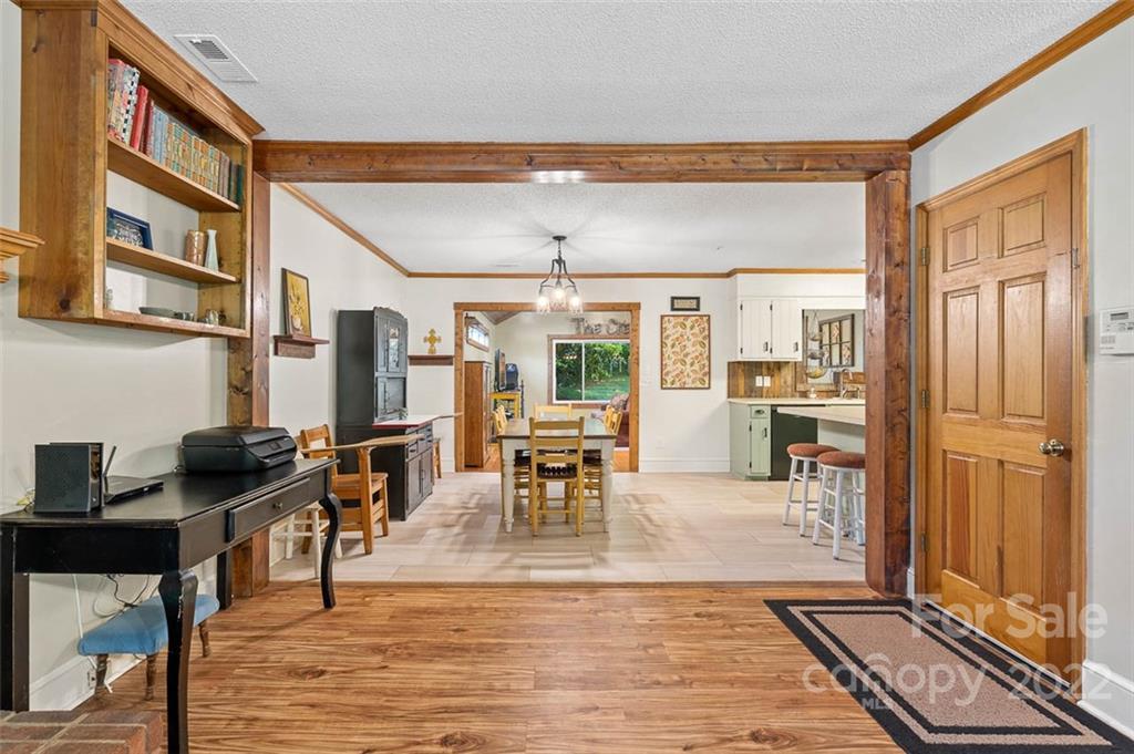 7400 Sample Road Huntersville, NC 28078 - Photo 17 of 33 Gallery Image 17
