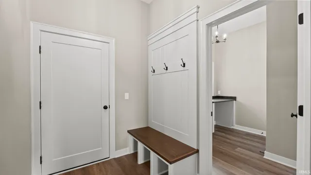 $699,900 | 379 Keltic Pines Boulevard, Huntertown, IN 46748