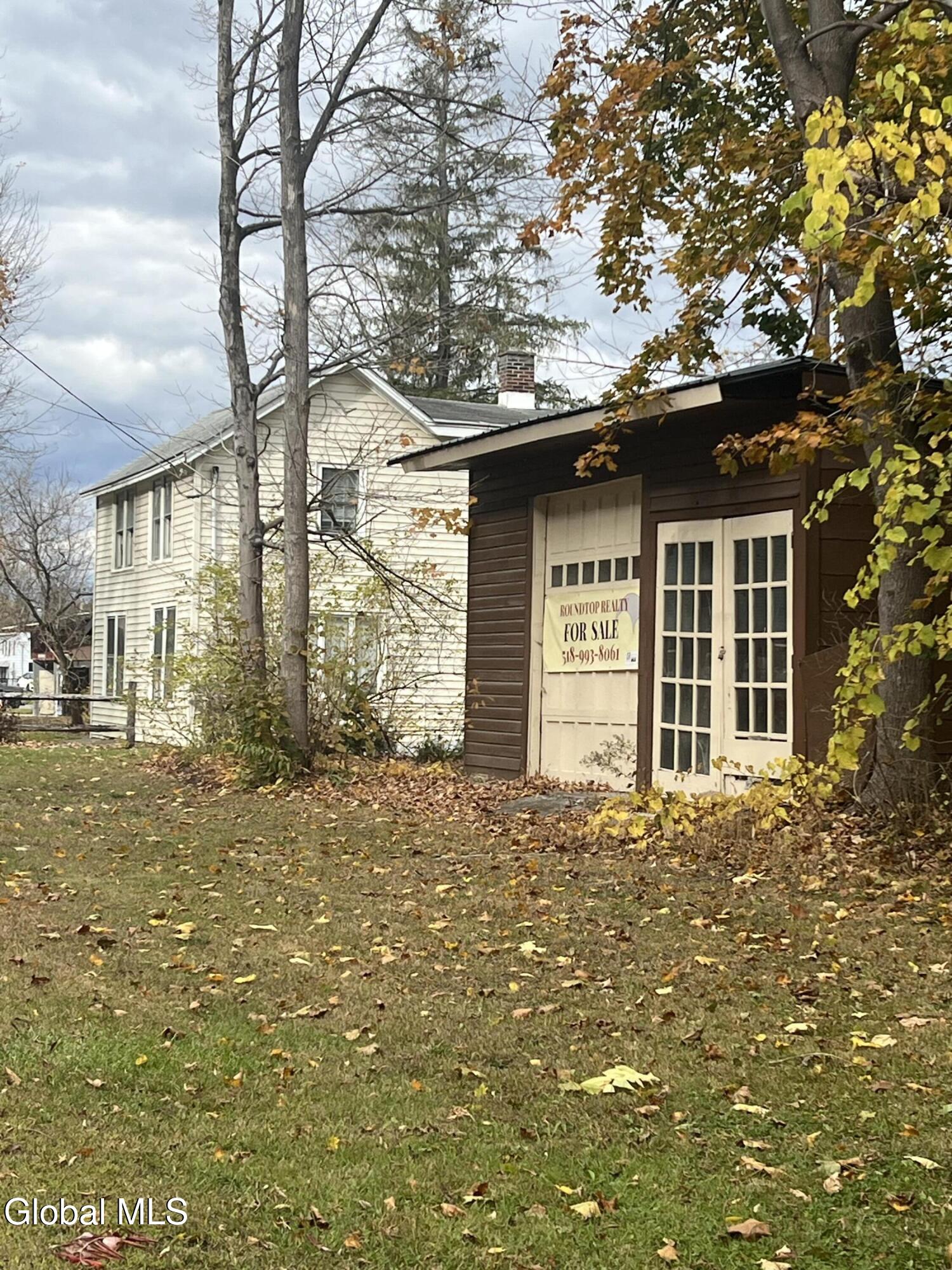 37 Hancock Street Fort Plain, NY 13339 - Photo 4 of 26 IMG_9133