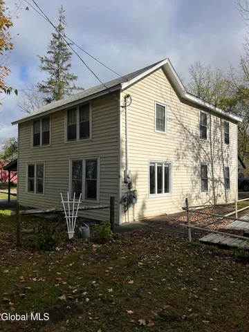 $249,000 | 37 Hancock Street, Fort Plain, NY 13339
