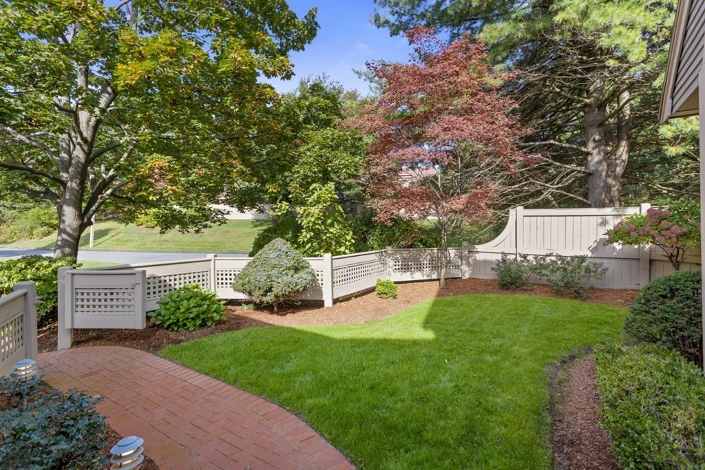 7 Wainwright Road, Unit 55 Winchester, MA 01890 - Photo 2 of 42