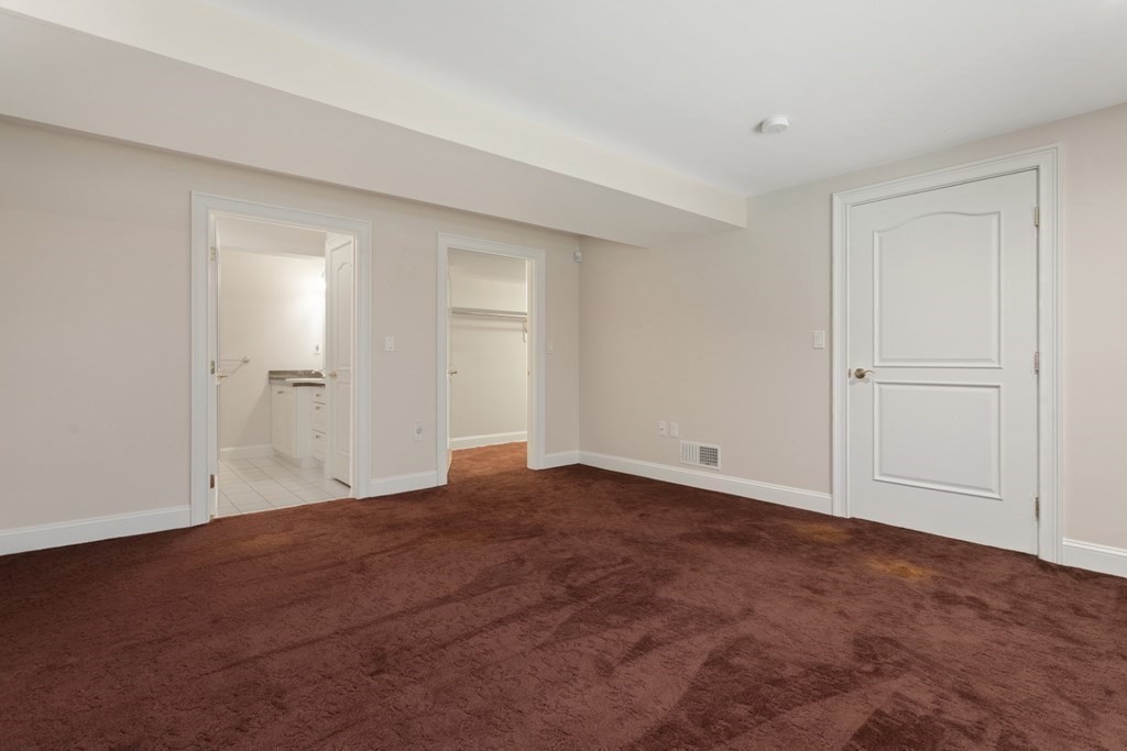 7 Wainwright Road, Unit 55 Winchester, MA 01890 - Photo 29 of 42