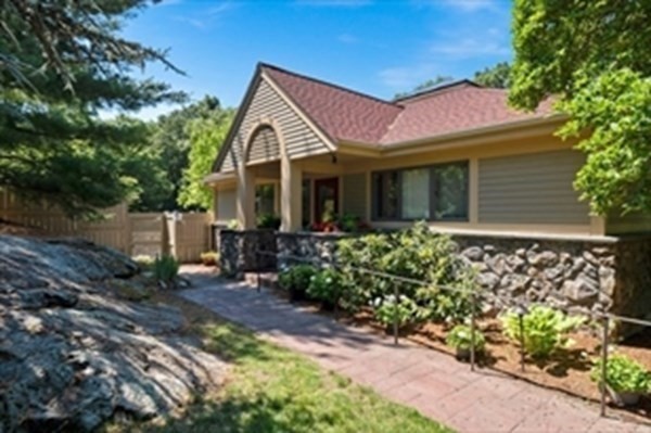 7 Wainwright Road, Unit 55 Winchester, MA 01890 - Photo 42 of 42