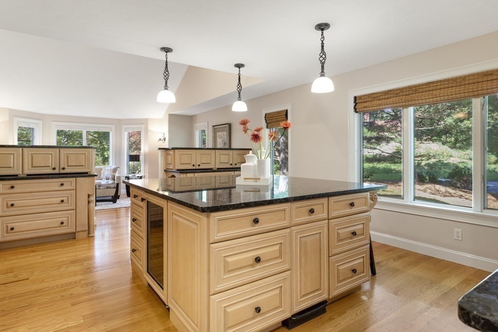 7 Wainwright Road, Unit 55 Winchester, MA 01890 - Photo 9 of 42