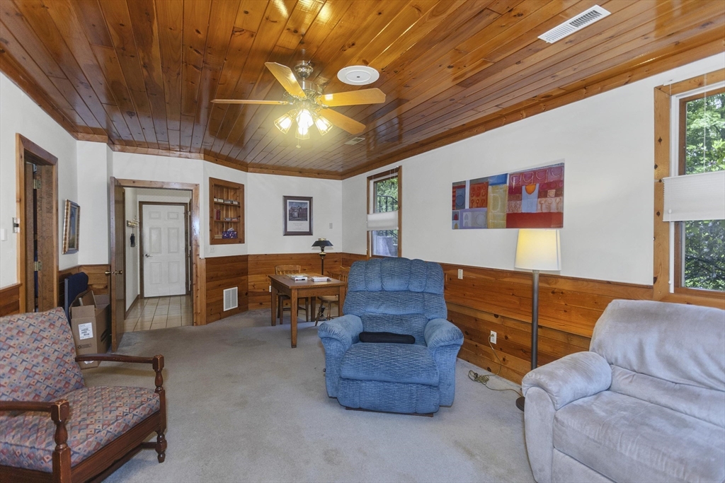 44 Westhampton Road Northampton, MA 01062 - Photo 34 of 42