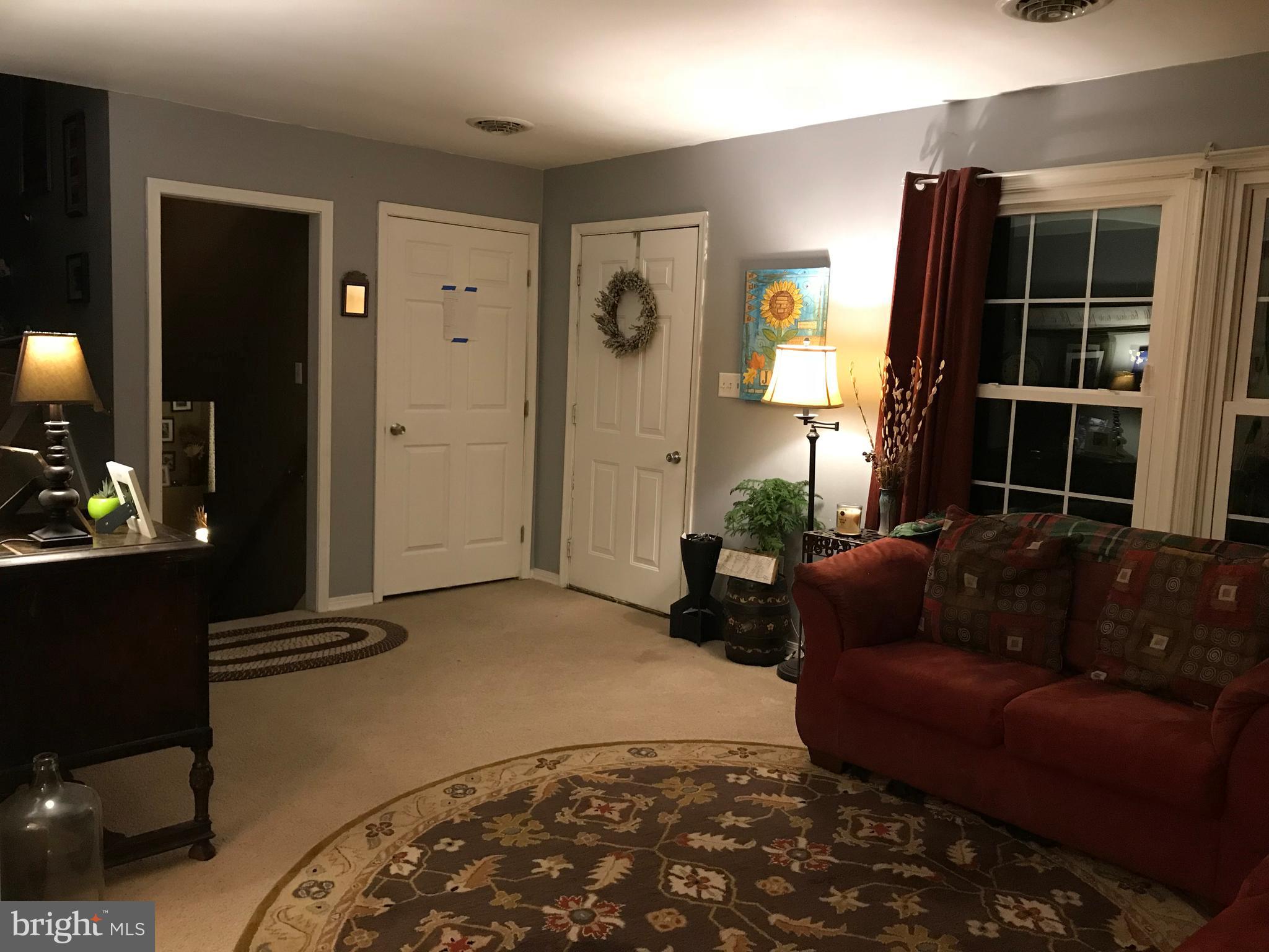 98 Naugle Road Shippensburg, PA 17257 - Photo 9 of 25 Living room