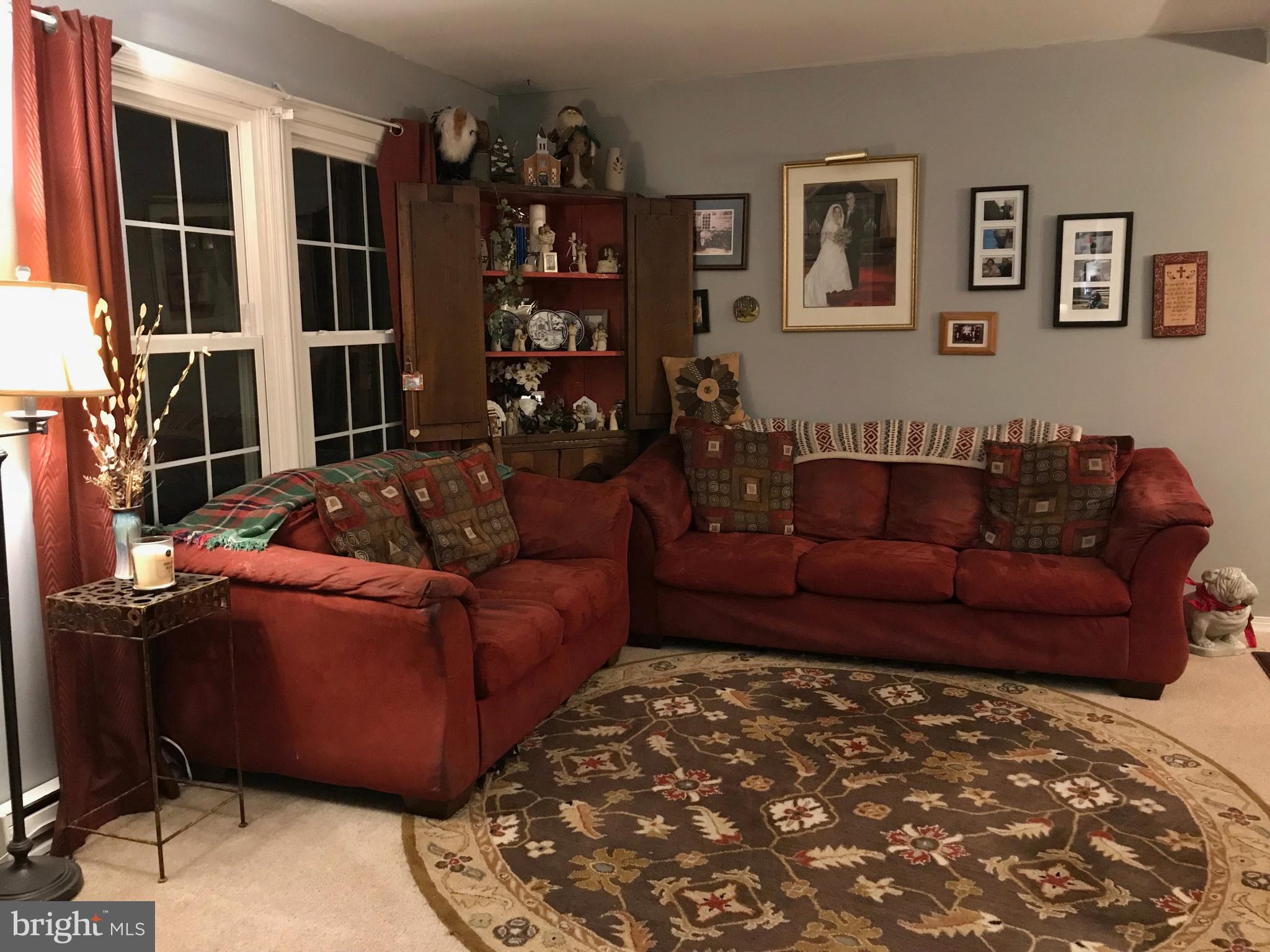 98 Naugle Road Shippensburg, PA 17257 - Photo 10 of 25 Living Room