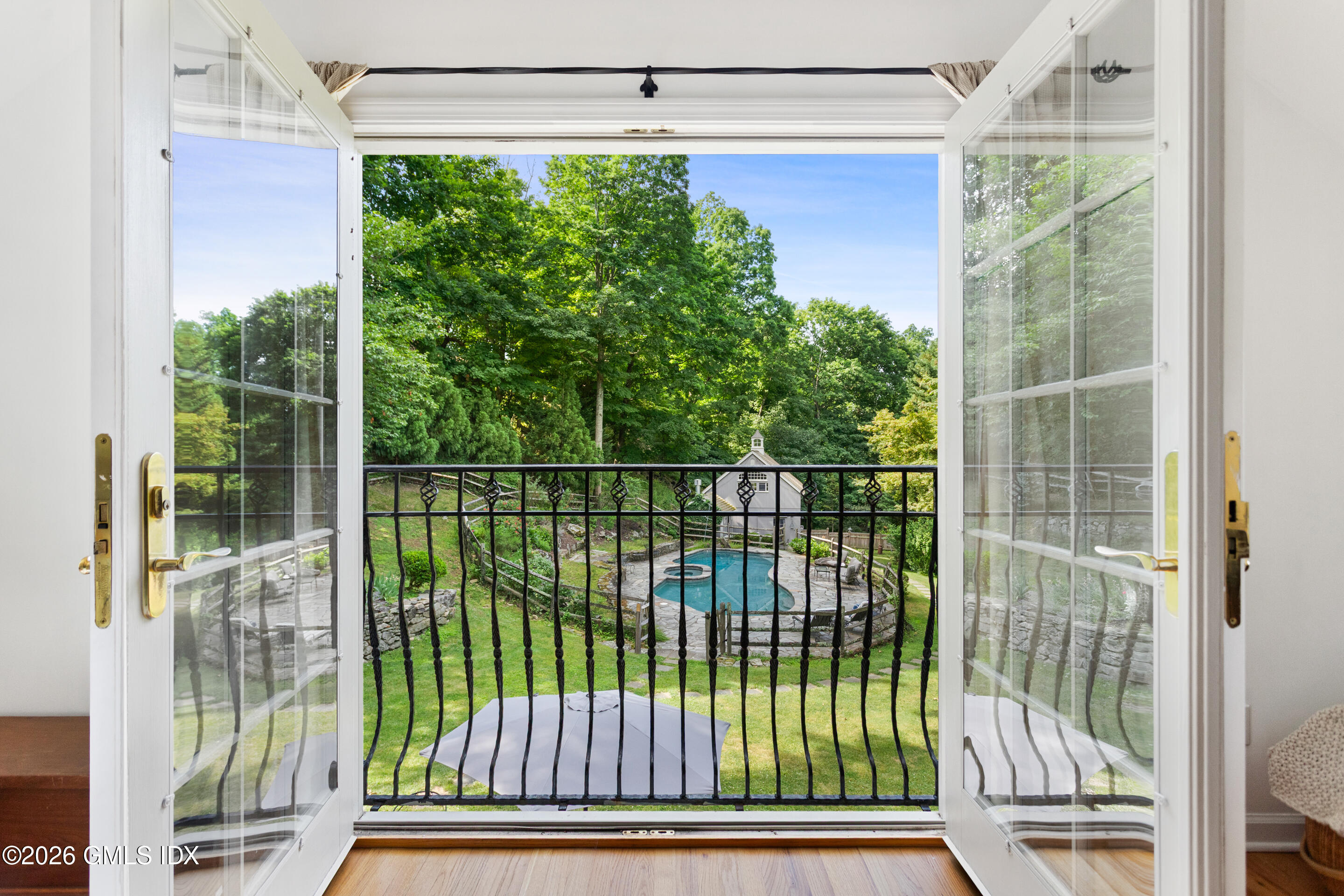 48 Goodwives River Road Darien, CT 06820 - Photo 18 of 28 IMG_1561_1
