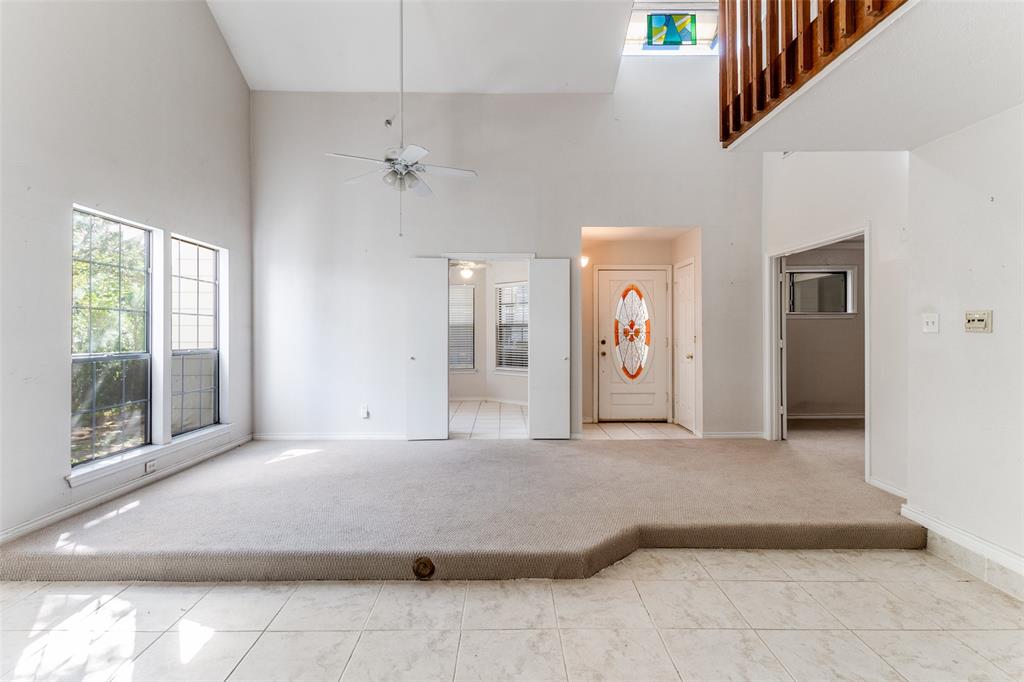 919 Liberty Court Dallas, TX 75204 - Photo 9 of 30