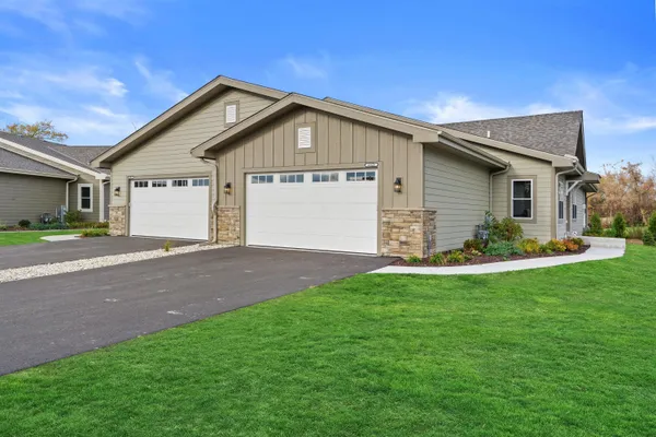 $589,900 | 20840 Gray Street, Lannon, WI 53046