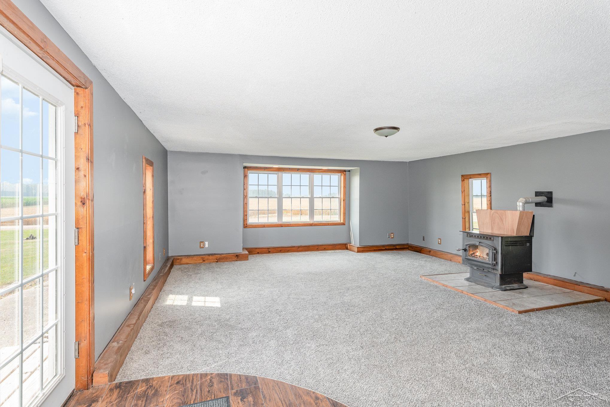 5010 North Pendall Road Alma, MI 48801 - Photo 4 of 28 50181736-64e7c613-4b19-4a36-90bd-561529a3c15a.JPG