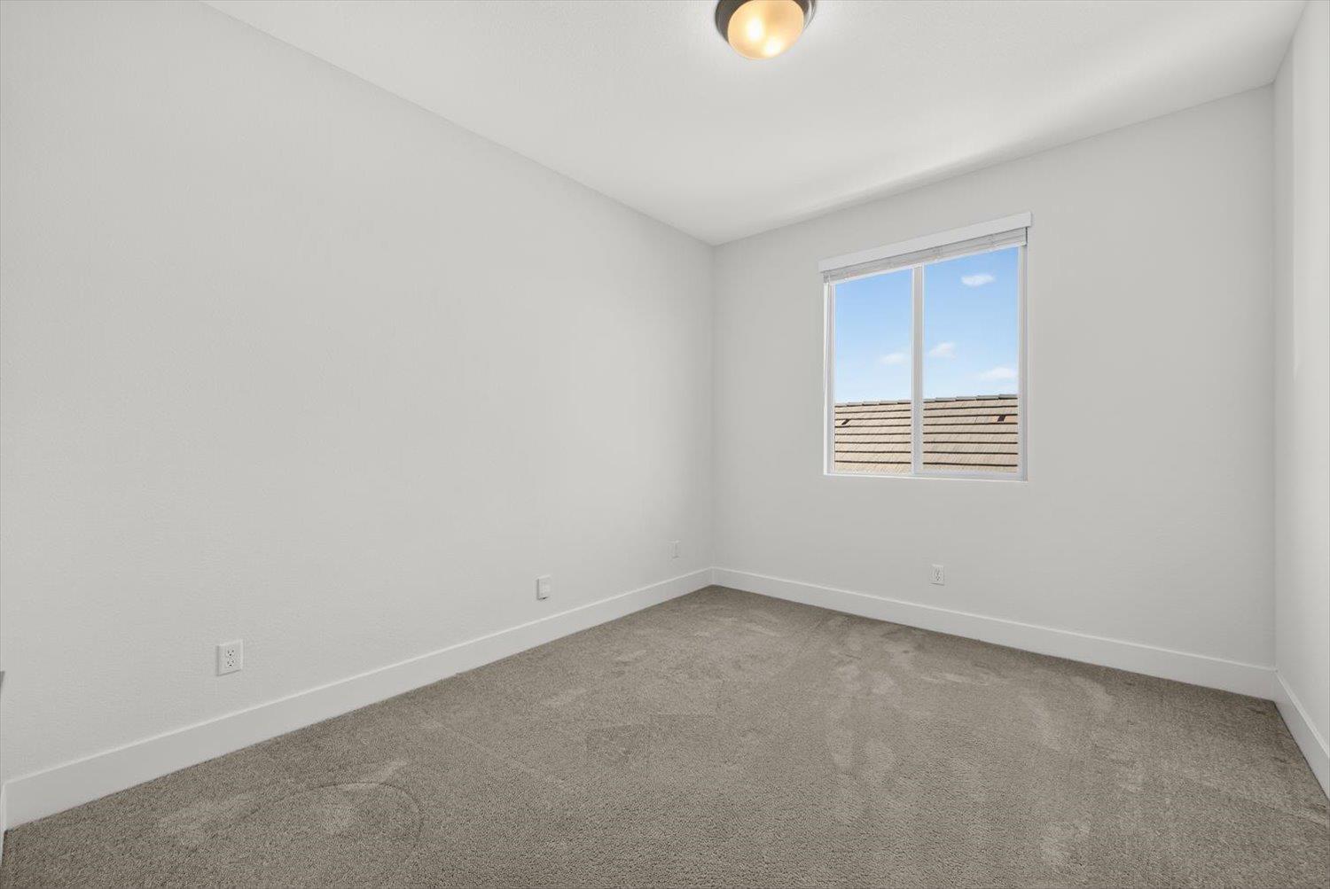 4184 Salt Point Way Rancho Cordova, CA 95742 - Photo 36 of 85 Gallery Image 36