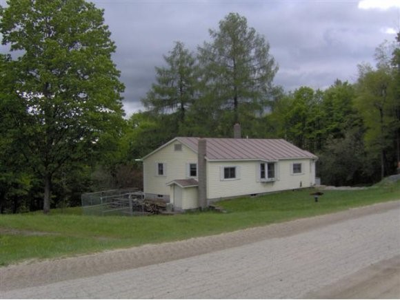 914 Stone Road Brookfield, VT 05036 - Photo 1 of 1