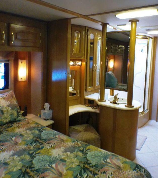 84136 Ave 44, Unit 587 Indio, CA 92203 - Photo 32 of 36 a bathroom with a sink and a mirror