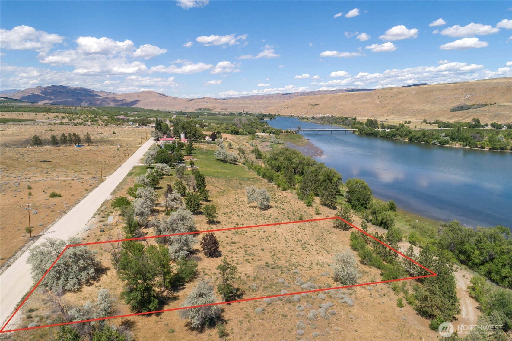 300 Monse River Road Brewster, WA 98812 - Photo 7 of 27