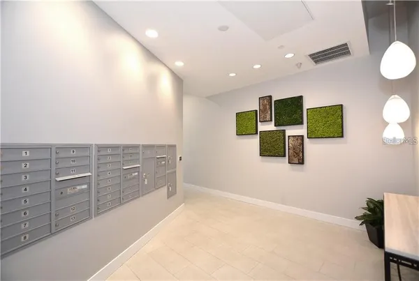 $3,400 | 1500 State Street, Unit 603, Sarasota, FL 34236