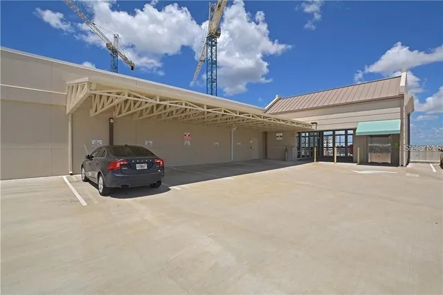 $3,400 | 1500 State Street, Unit 603, Sarasota, FL 34236