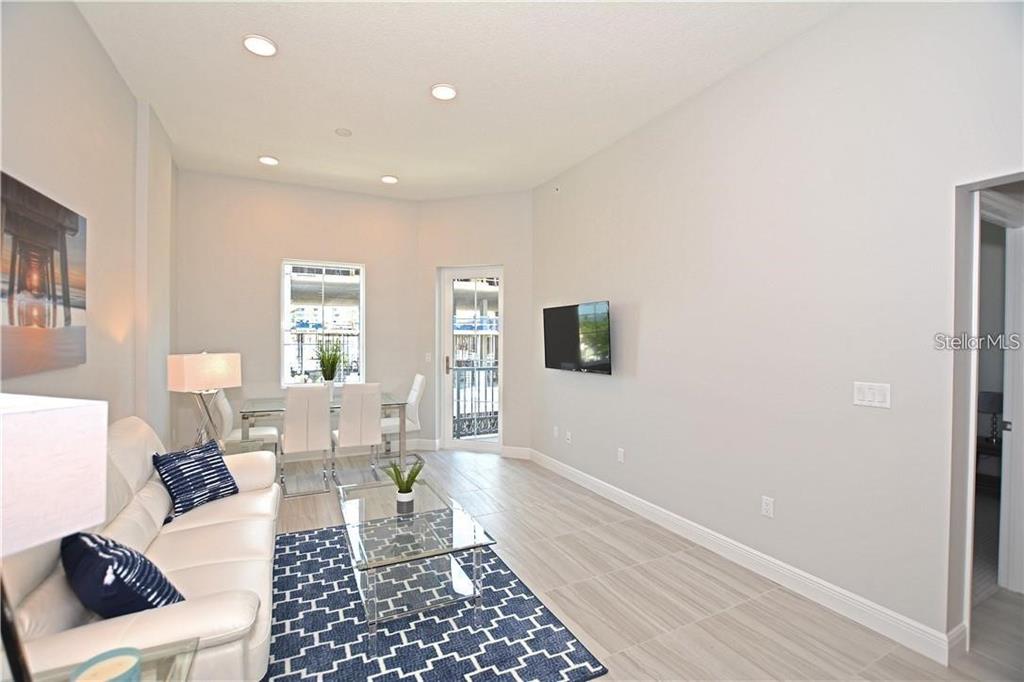 1500 State Street, Unit 603 Sarasota, FL 34236 - Photo 3 of 24