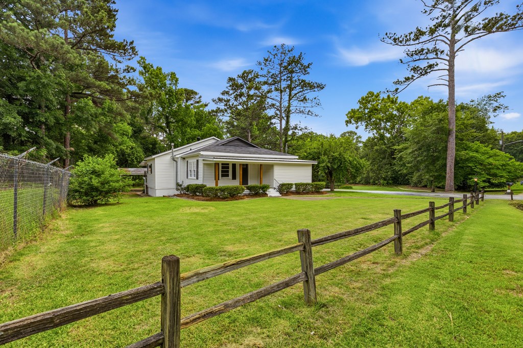 3204 Weems Road Columbus, GA 31909 - Photo 3 of 36