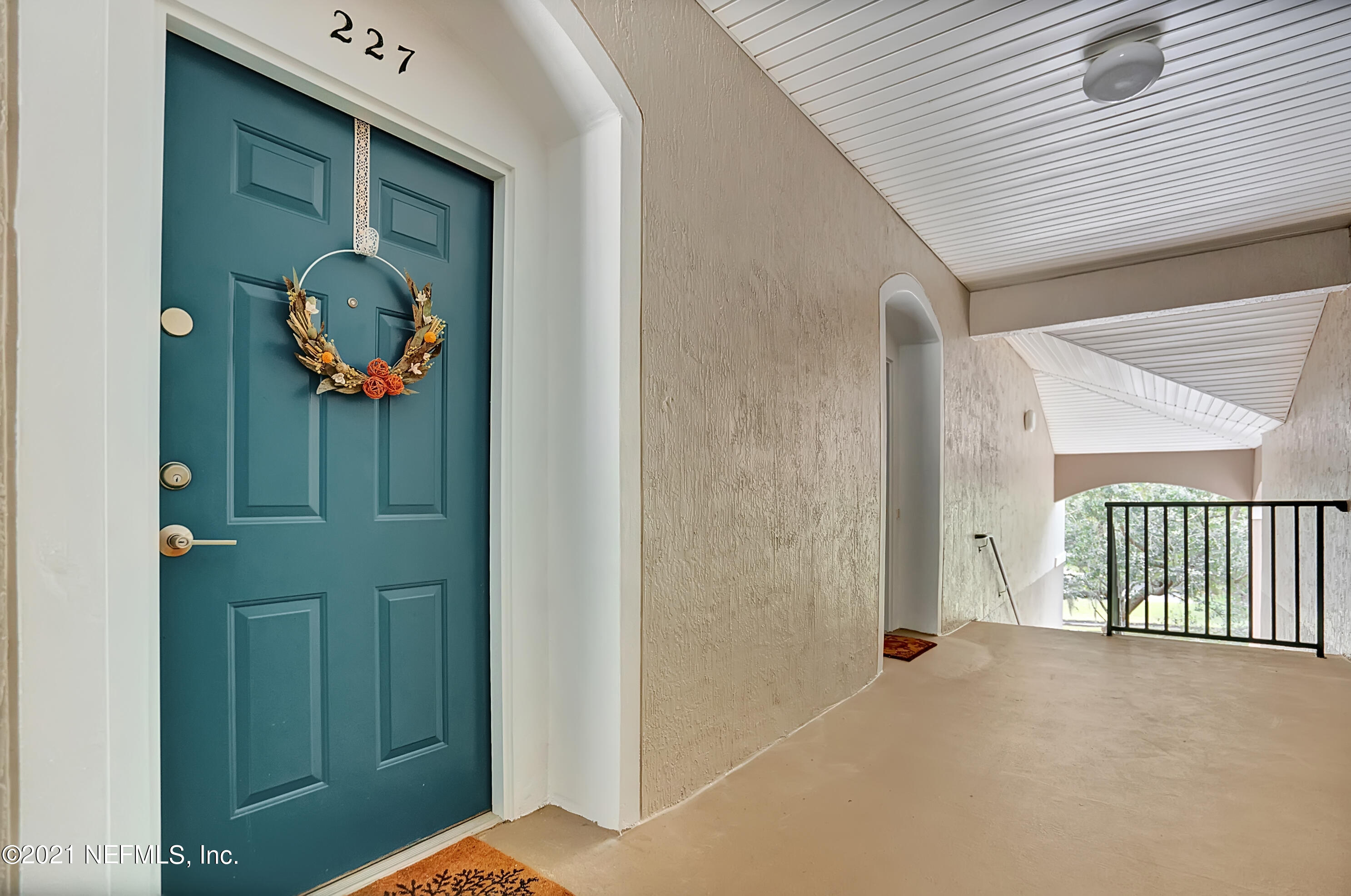 10550 Baymeadows Road, Unit 227 Jacksonville, FL 32256 - Photo 2 of 26 Front door to stairs