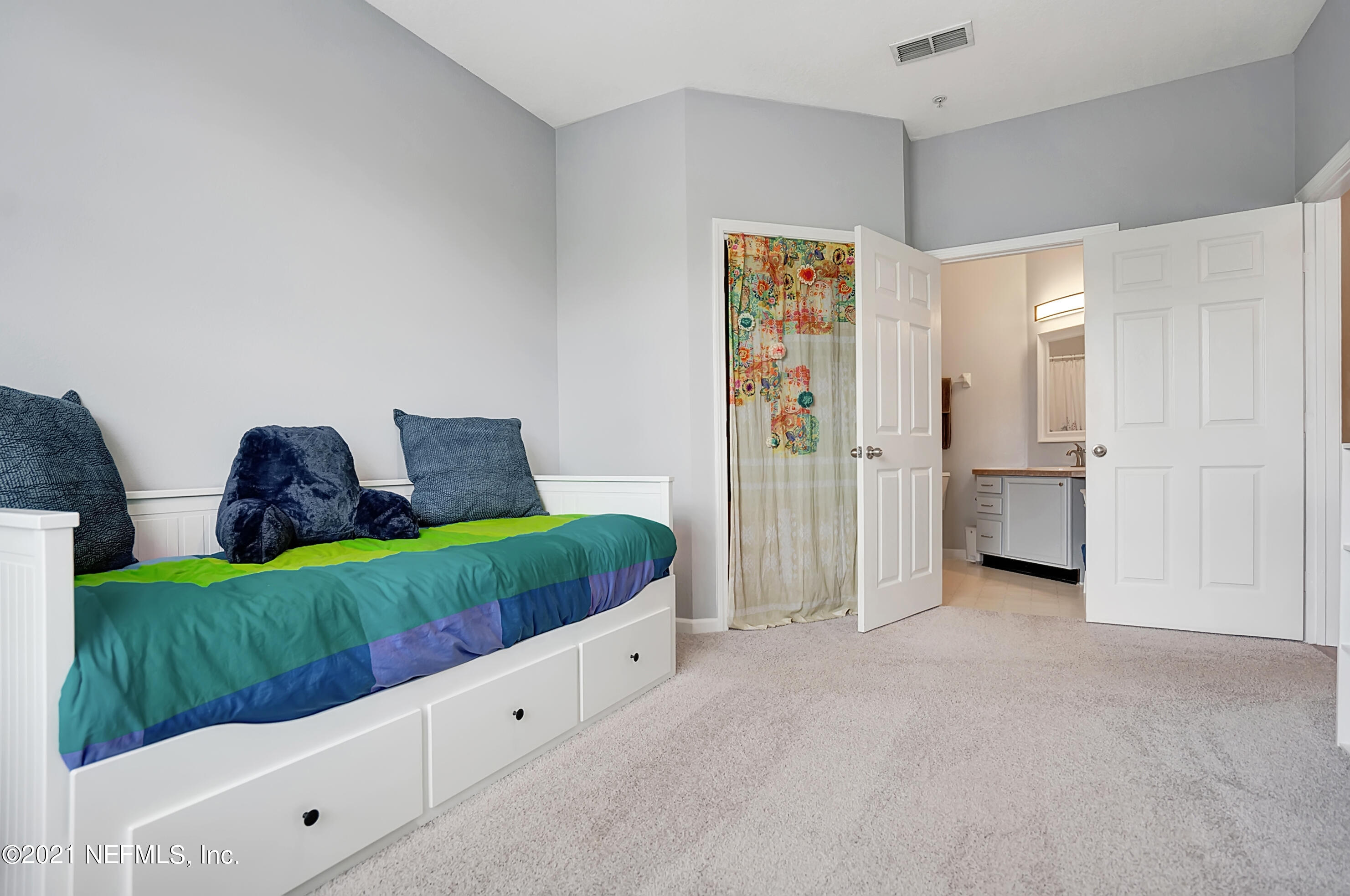 10550 Baymeadows Road, Unit 227 Jacksonville, FL 32256 - Photo 13 of 26 Bedroom 1 view 2