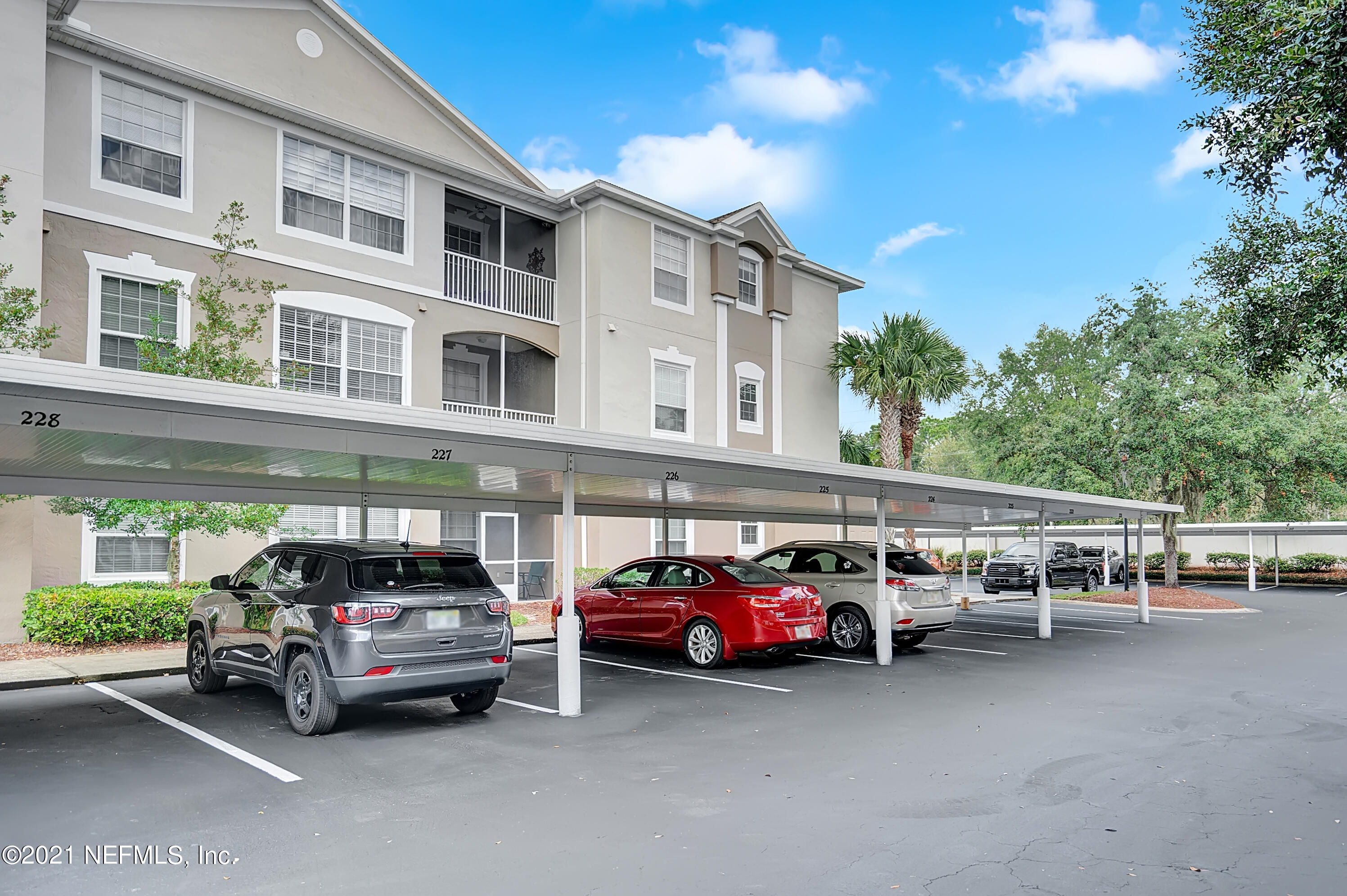 10550 Baymeadows Road, Unit 227 Jacksonville, FL 32256 - Photo 21 of 26 Covered parking space
