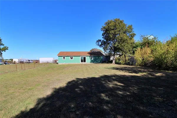 $95,000 | 710 East Burleson Avenue, Mart, TX 76664