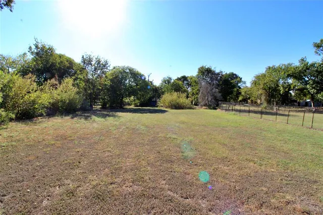$110,000 | 710 East Burleson Avenue, Mart, TX 76664