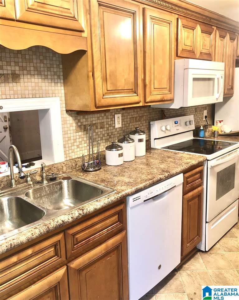 4893 Bud Holmes Road Pinson, AL 35126 - Photo 7 of 17 Gallery Image 7