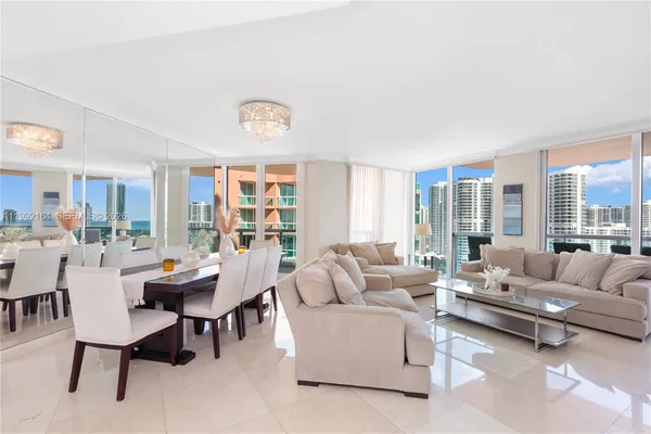 $5,250 | 3370 Northeast 190th Street, Unit 2007, Aventura, FL 33180