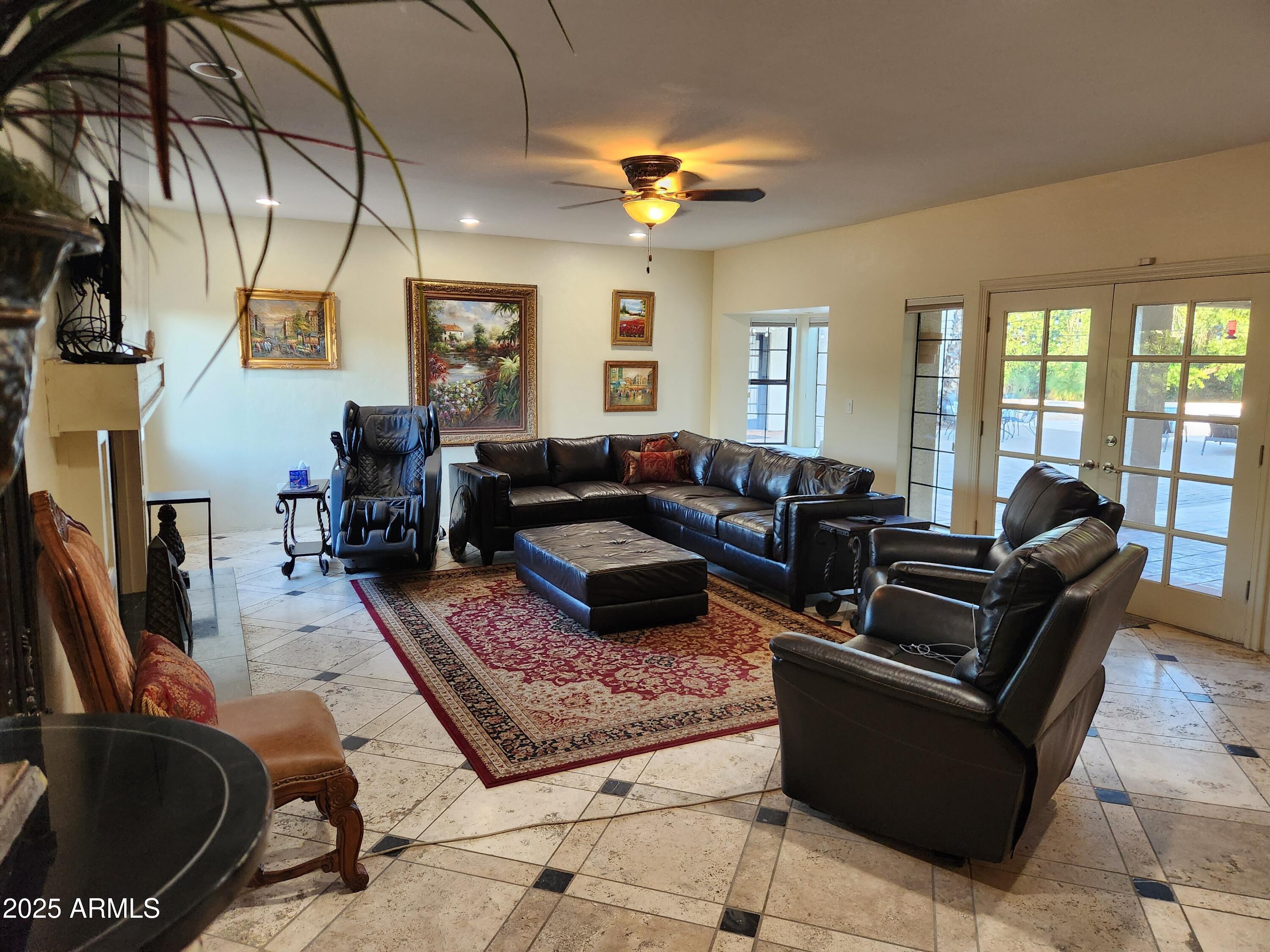 8915 North Invergordon Road Paradise Valley, AZ 85253 - Photo 13 of 62 fam room