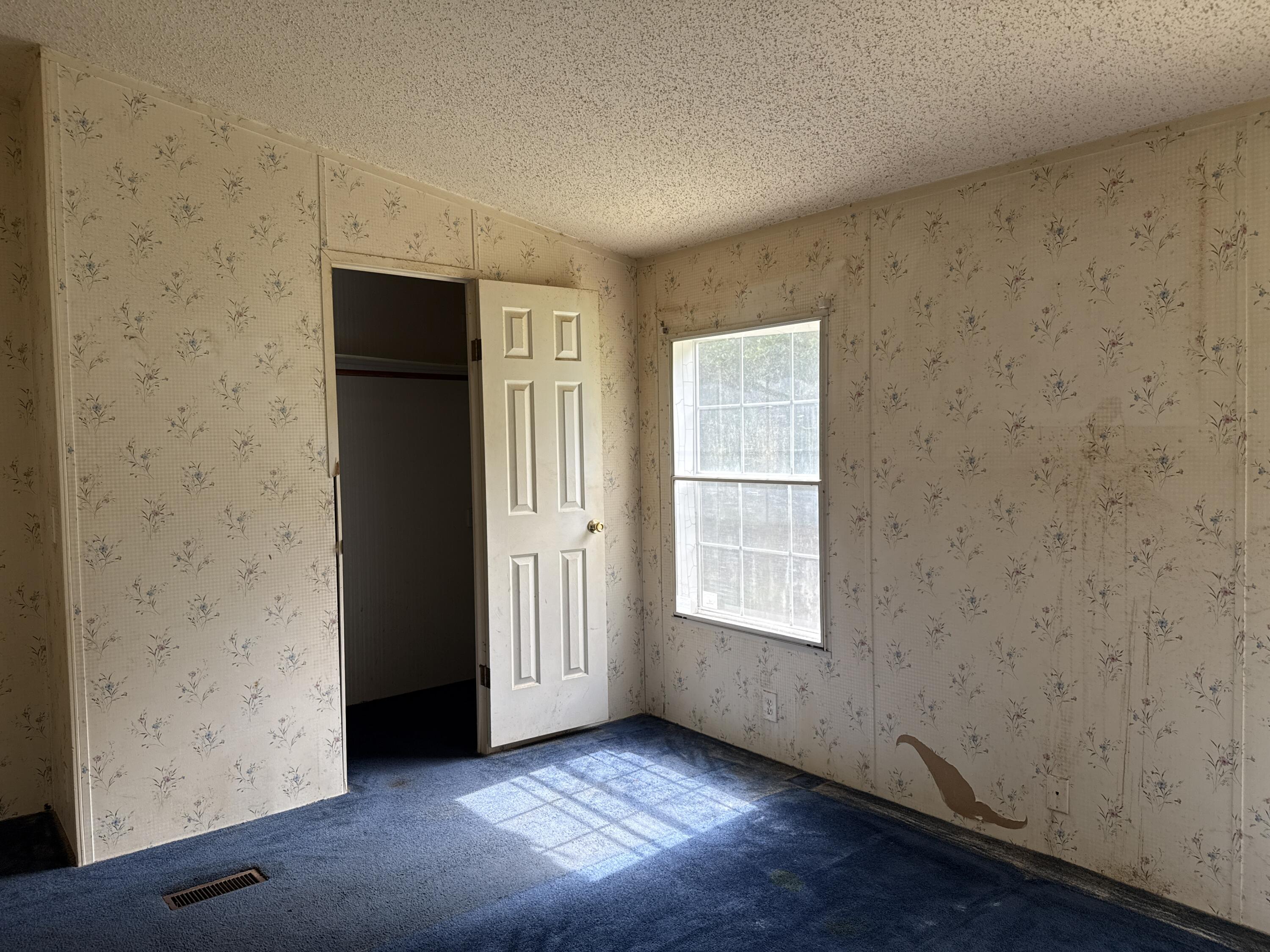 1894 West Kingsfield Road Cantonment, FL 32533 - Photo 16 of 34 Photo Jul 13 2026, 3 39 29 PM