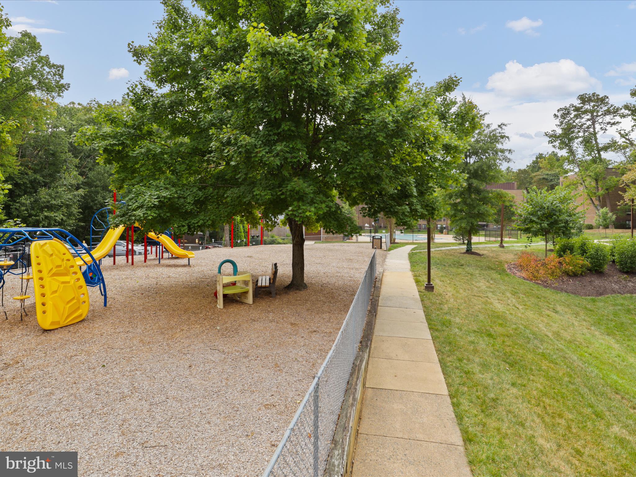 11232 Chestnut Grove Square, Unit 234 Reston, VA 20190 - Photo 20 of 29