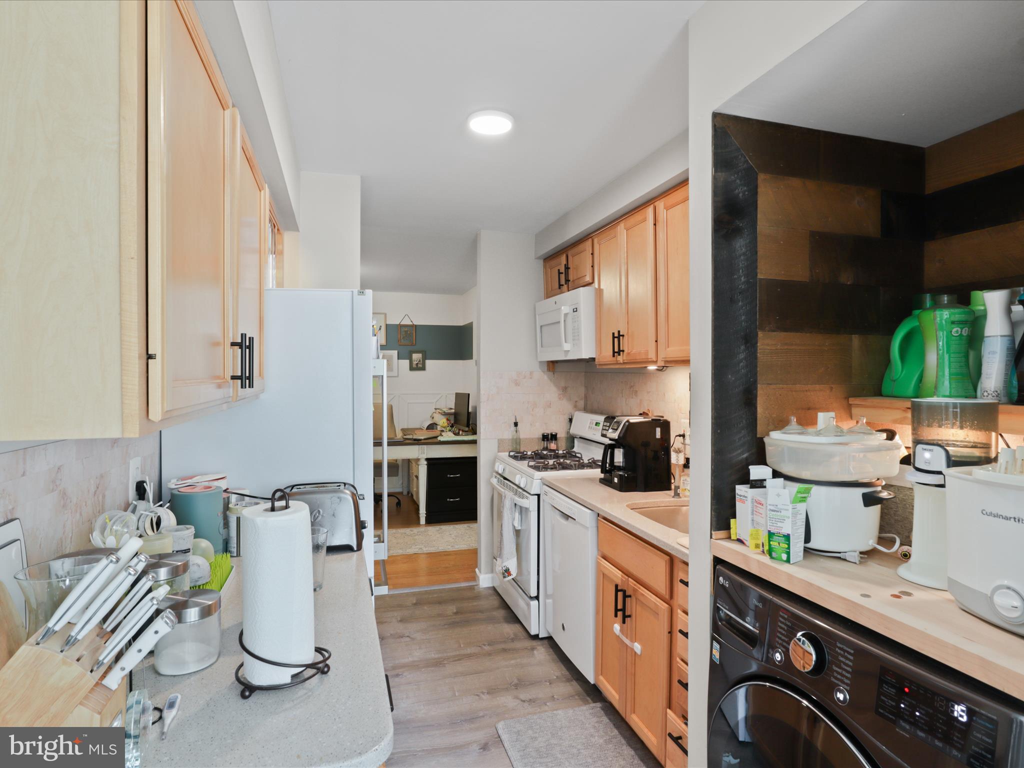 11232 Chestnut Grove Square, Unit 234 Reston, VA 20190 - Photo 8 of 29