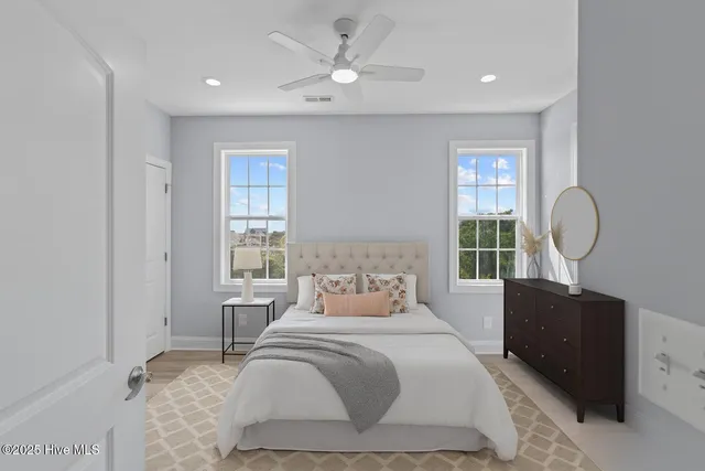 $1,098,000 | 244-246 Grandview Drive, Sneads Ferry, NC 28460