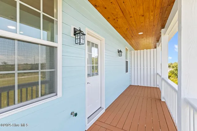 $1,098,000 | 244-246 Grandview Drive, Sneads Ferry, NC 28460