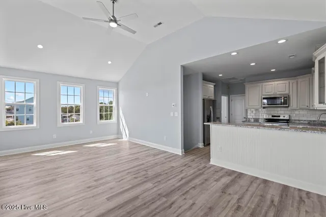 $1,098,000 | 244-246 Grandview Drive, Sneads Ferry, NC 28460